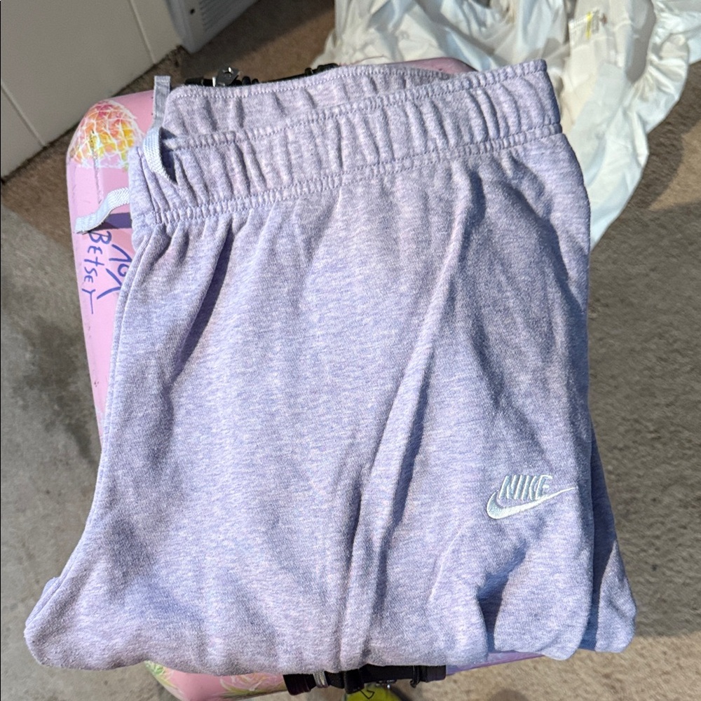 Nike women’s  Light Purple Joggers